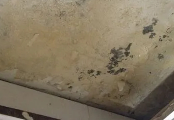 绵阳市阳台漏水维修公司分享下绵阳市卫生间渗水维修需要注意哪些问题。